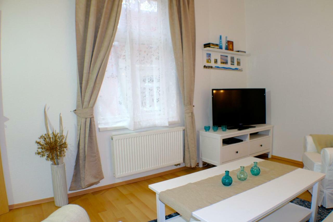 Haus Wallstrasse Wismar Exterior foto